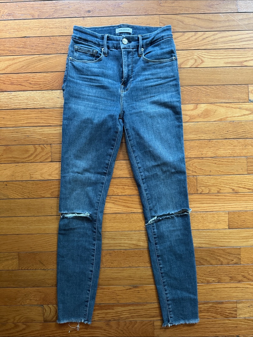 Good American Dark Blue Skinny Jeans with Knee Slits